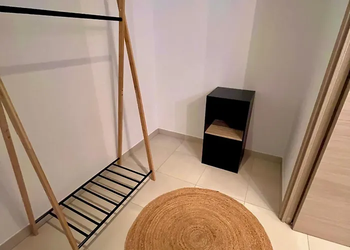 Apartment La Maison Des *